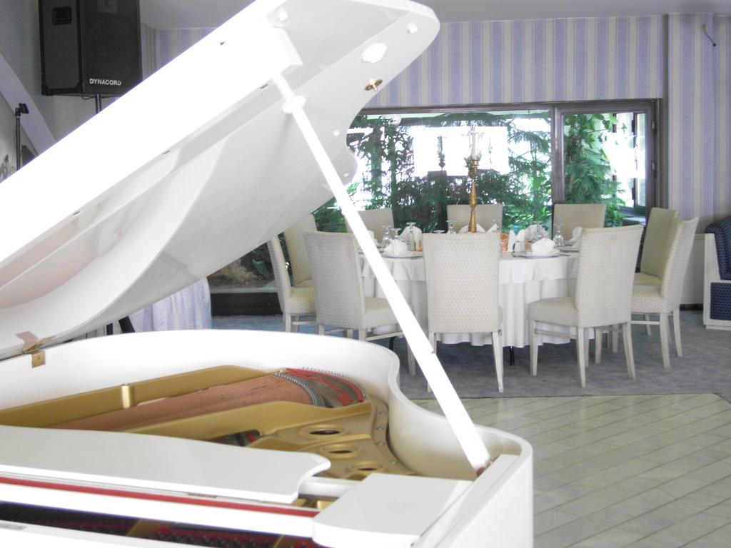 Hotel Best Ankara Esterno foto